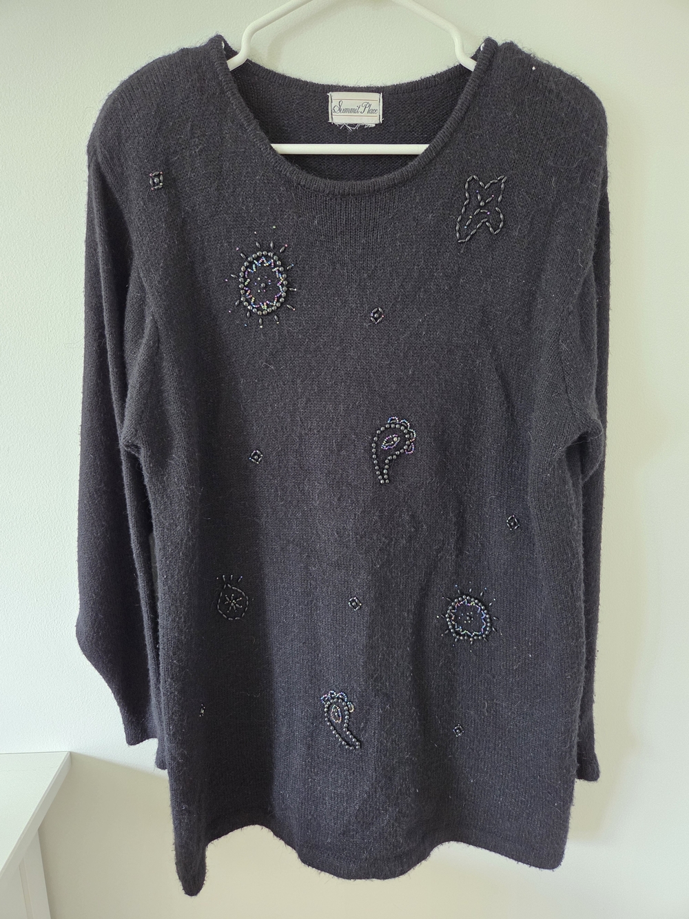 Vintage Summit Place Beaded Embroidered Fuzzy Black Sweater Large L